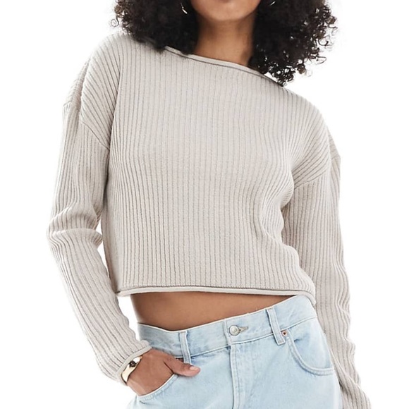 ASOS Boxy Ribbed Cropped Sweater - Picture 2 of 4